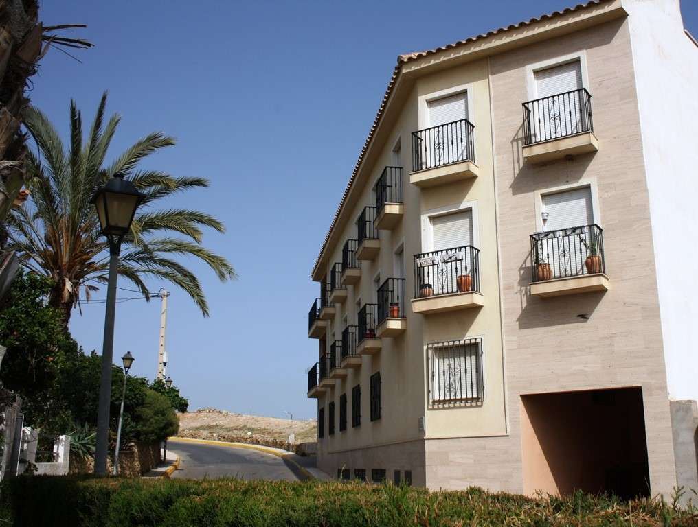 4 bedroom Apartment for sale in Turre