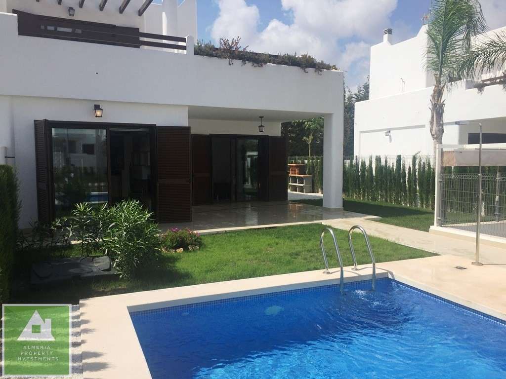 3 bedroom Villa for sale in San Juan de los Terreros