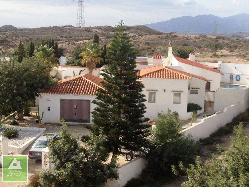 3 bedroom Villa for sale in Cuevas de Almanzora