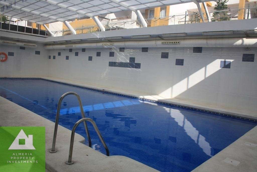 24.piscina cubierta